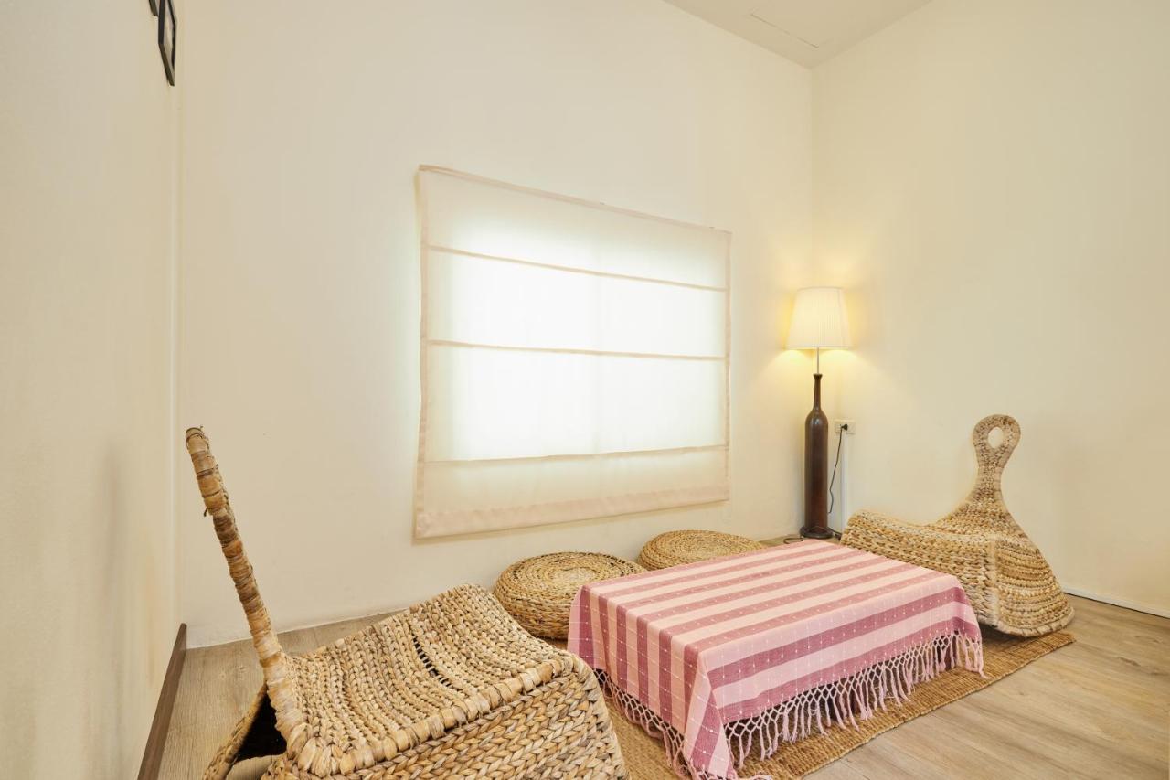 Talay Hotel&Villa Petchaburi Esterno foto