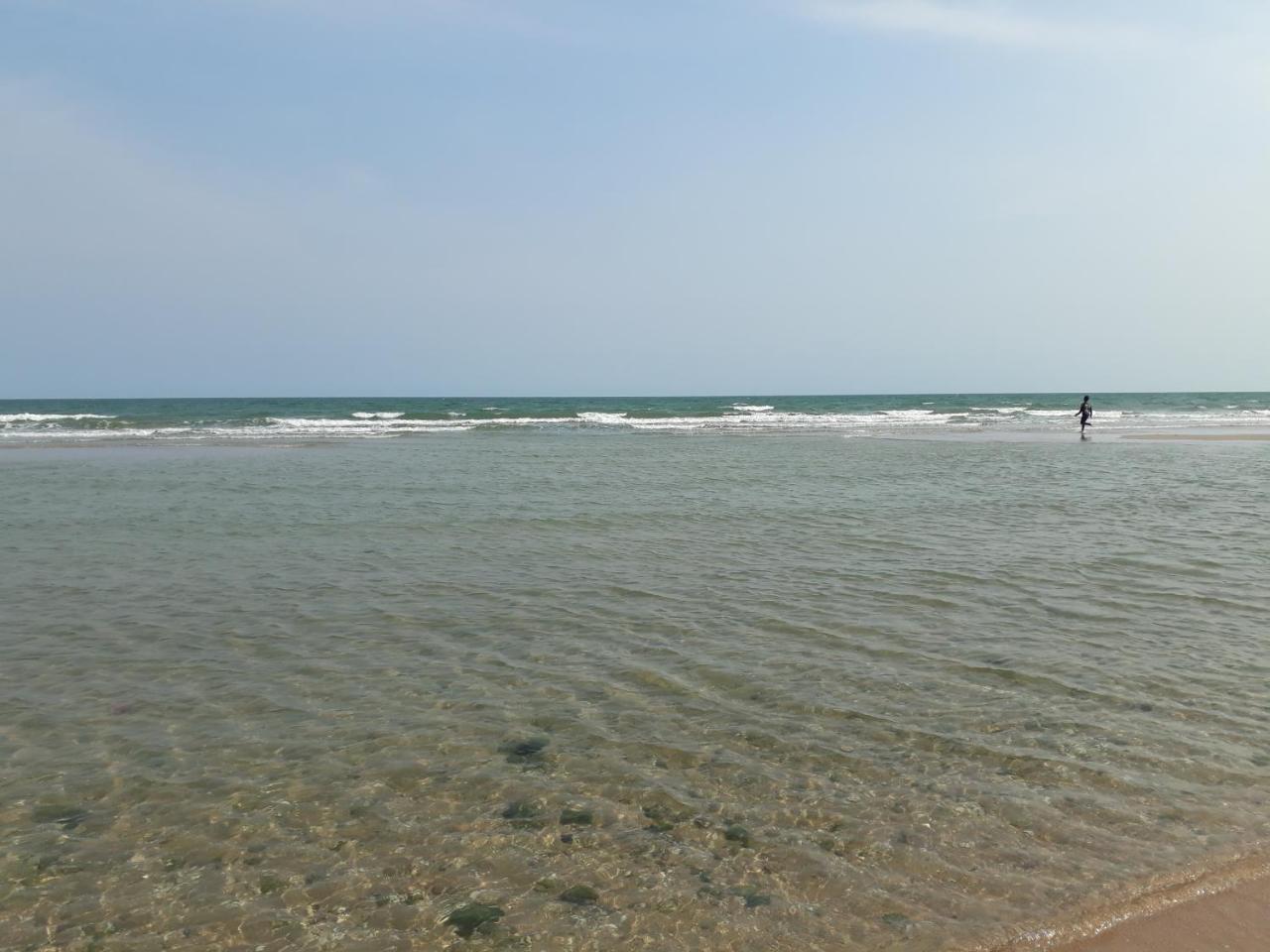 Talay Hotel&Villa Petchaburi Esterno foto